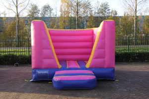 Bouncing inflatable pink Jump Factory