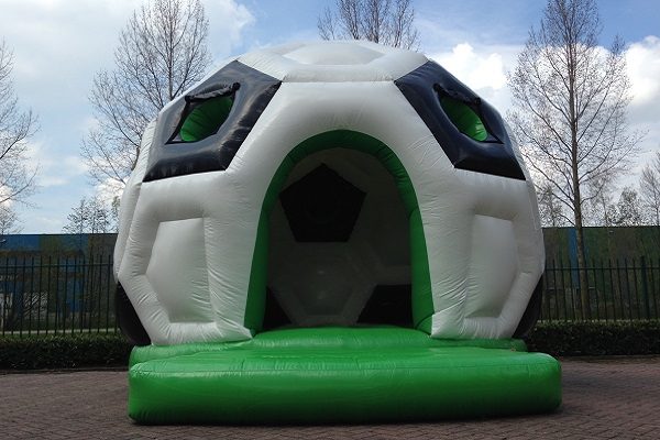 Bouncer Super Football with roof