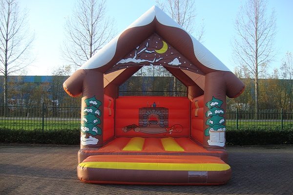 Bouncer super winter house with roof