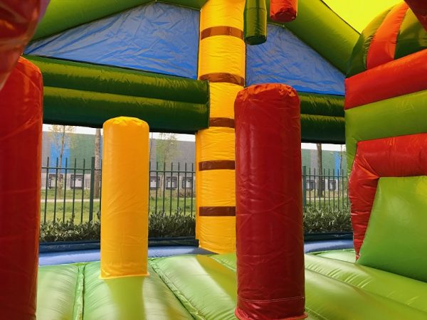 Inflatable multiplay with roof Jump Factory