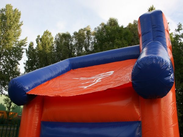 Buy custom made bouncy castle