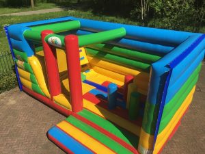 Buy customized bouncy castle