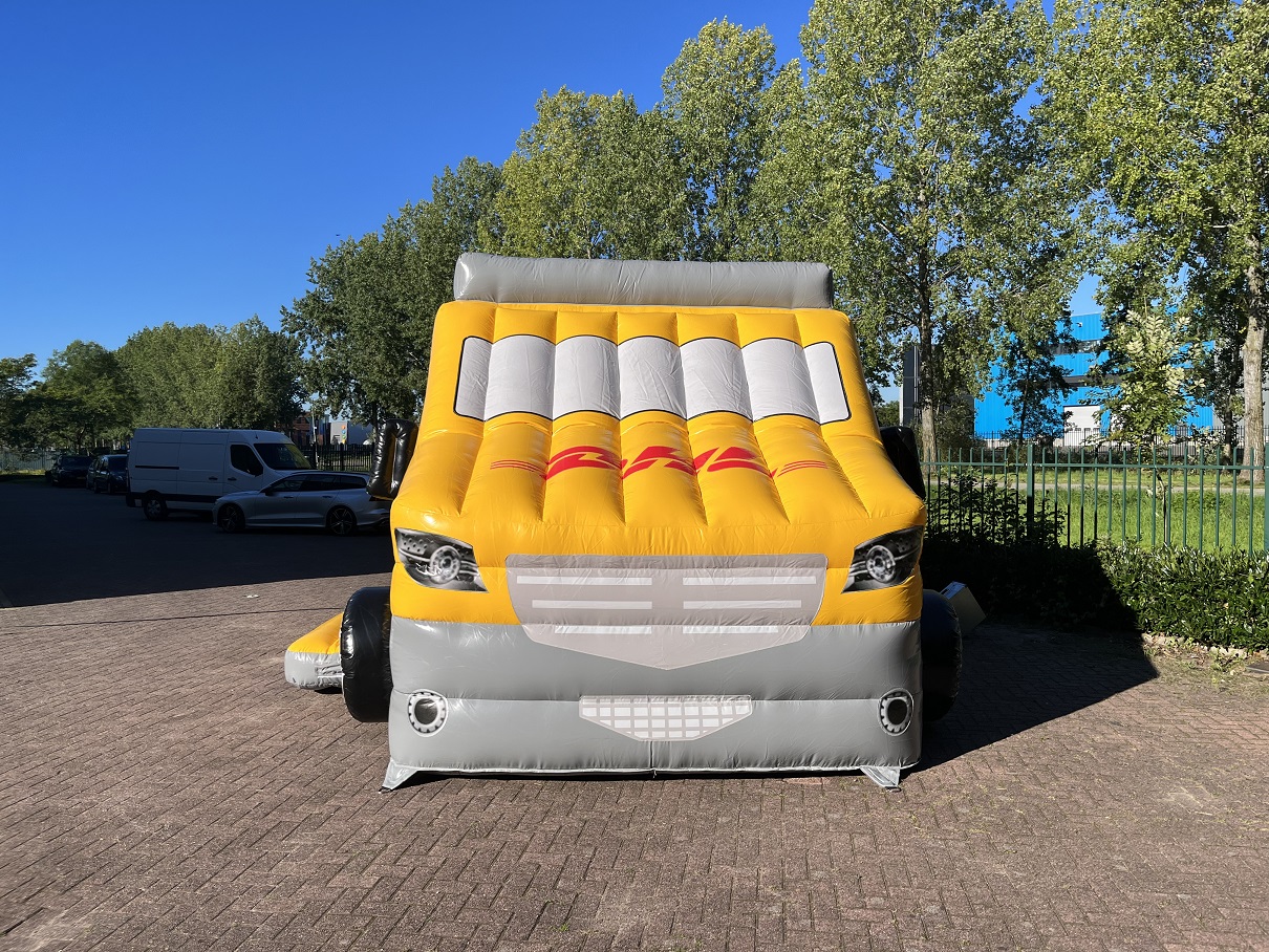 Custom DHL bouncy castle II - Jump Factory