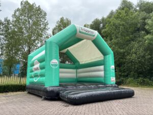 Customized bouncy castle Tröppner