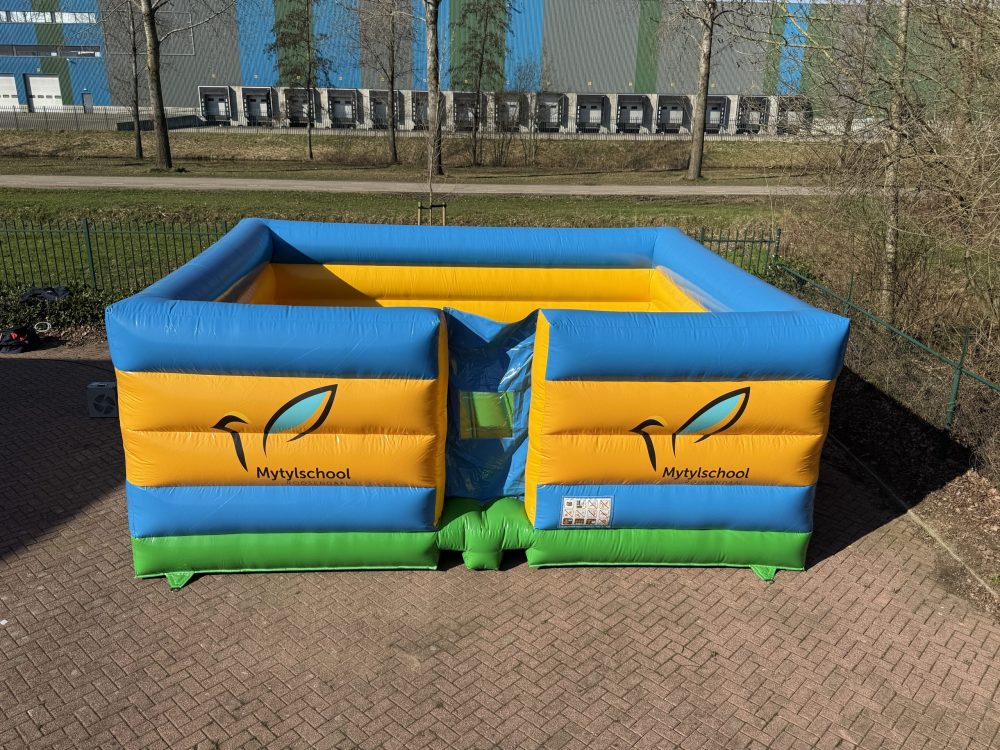 Bouncy Castle Mytylschool Roosendaal