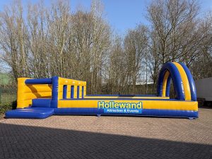 Custom Life-Size Shuffleboard Hollewand